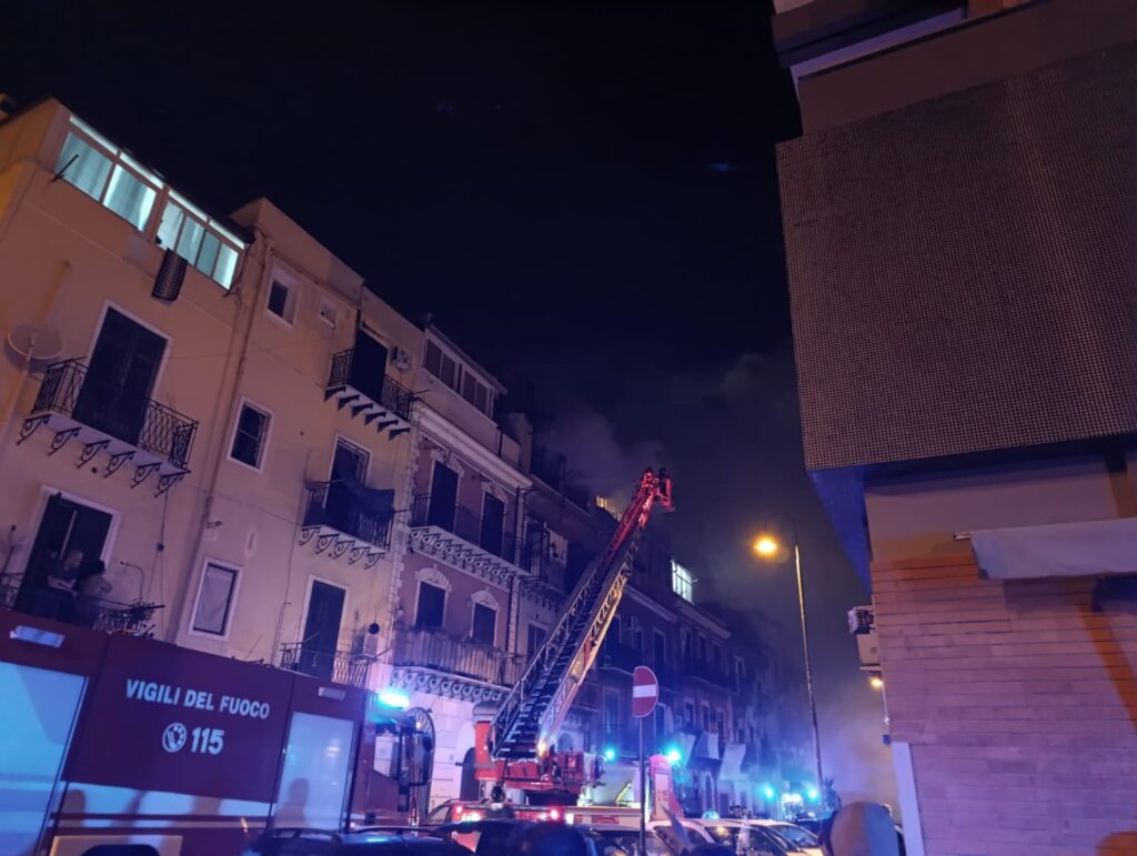 incendio palermo
