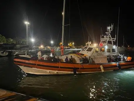migranti-lampedusa
