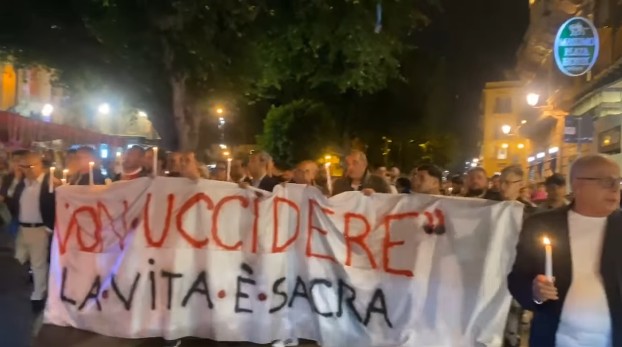 FIACCOLATA A pALERMO