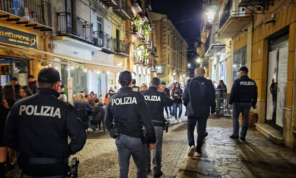 polizia agrigento movida