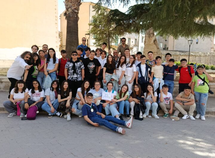 ragazzi istituto sciascia1