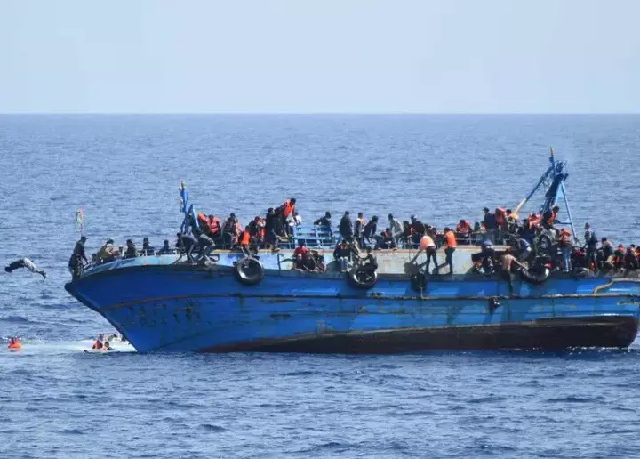 barcone di migranti